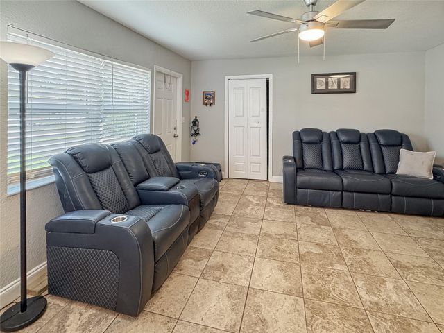 1620 NW 11th Place, Fort Lauderdale, FL 33311