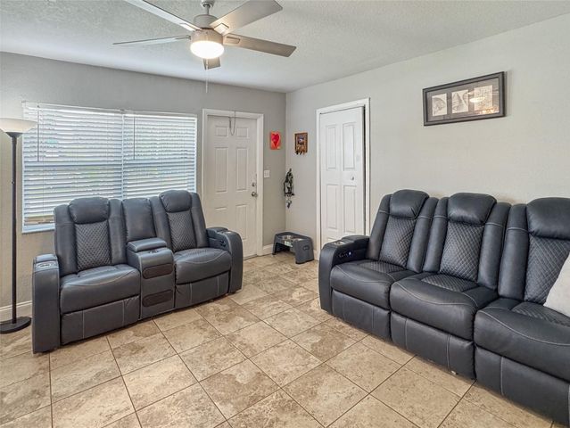 1620 NW 11th Place, Fort Lauderdale, FL 33311