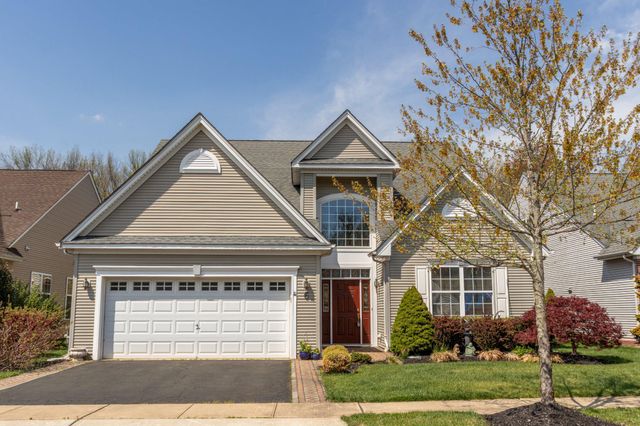 6 BARBADOS CT, Hamilton, NJ 08691