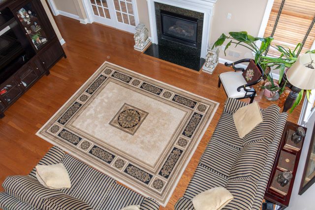 6 BARBADOS CT, Hamilton, NJ 08691