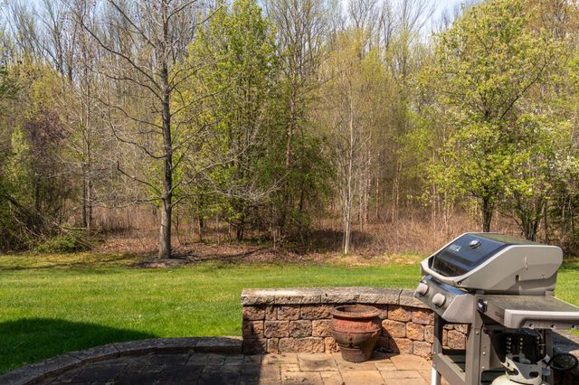 6 BARBADOS CT, Hamilton, NJ 08691