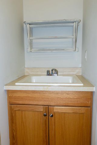 6 BARBADOS CT, Hamilton, NJ 08691