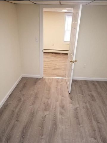 101 Oak Island St, Revere, MA 02151