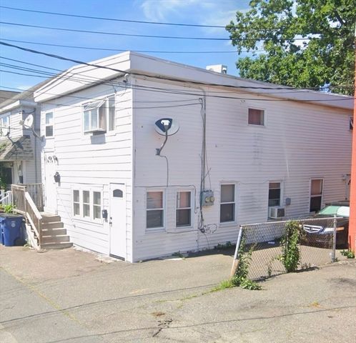 101 Oak Island St, Revere, MA 02151