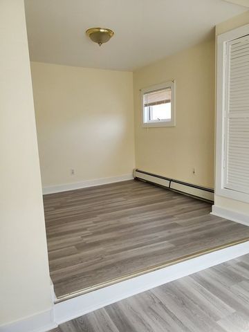 101 Oak Island St, Revere, MA 02151