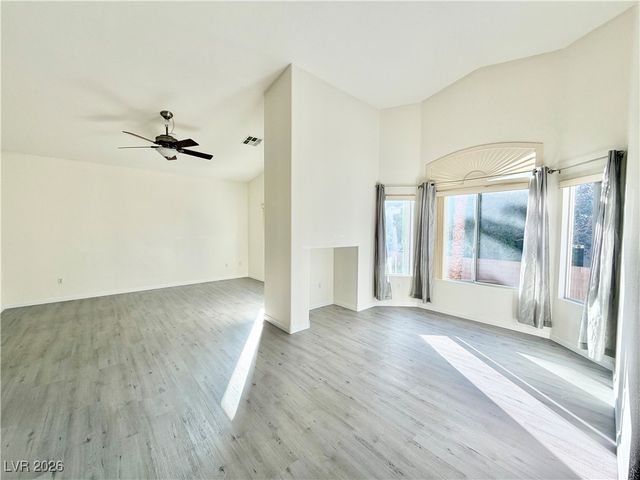 3889 Palm Island Court, Las Vegas, NV 89147