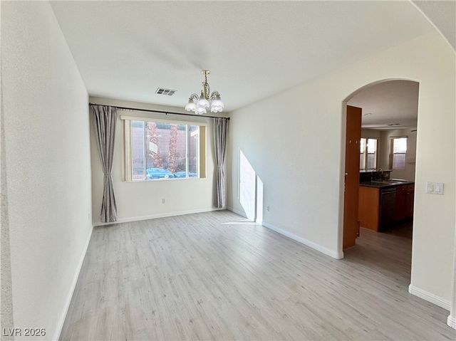 3889 Palm Island Court, Las Vegas, NV 89147