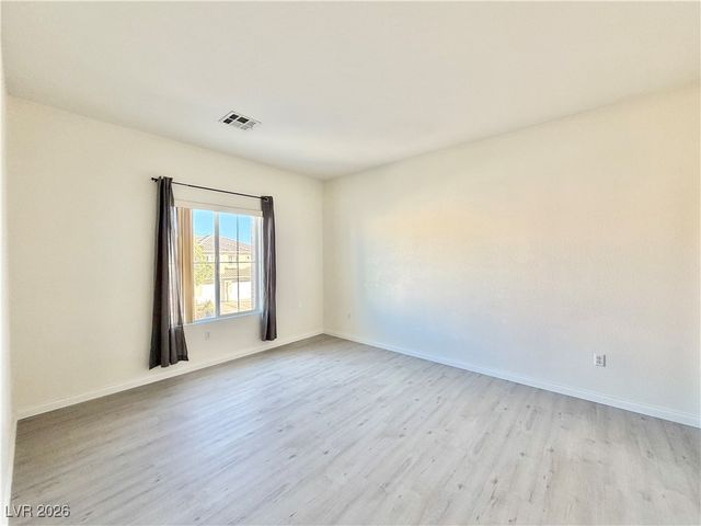 3889 Palm Island Court, Las Vegas, NV 89147