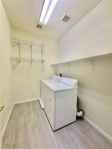 3889 Palm Island Court, Las Vegas, NV 89147