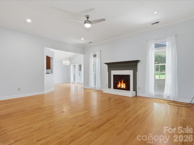 10314 Rougemont Lane, Charlotte, NC 28277