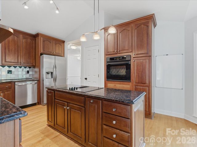 10314 Rougemont Lane, Charlotte, NC 28277
