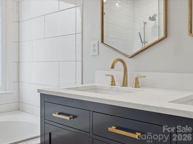 10314 Rougemont Lane, Charlotte, NC 28277