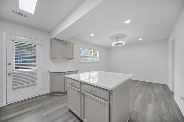 330 Quail Run, Roswell, GA 30076