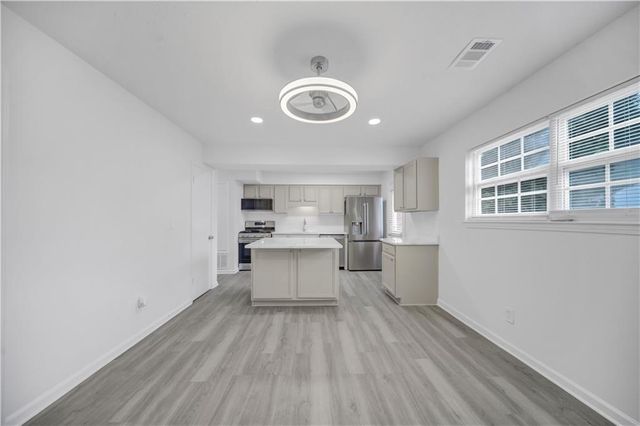 330 Quail Run, Roswell, GA 30076