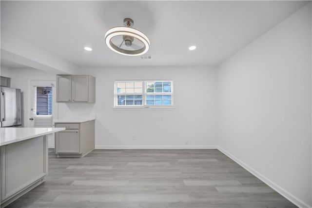 330 Quail Run, Roswell, GA 30076