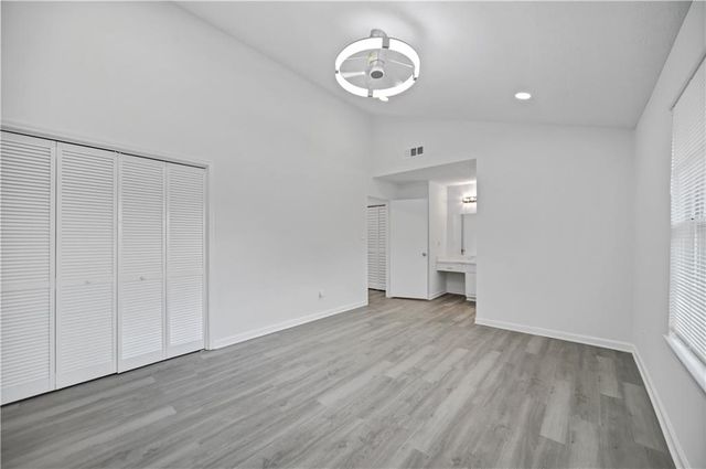 330 Quail Run, Roswell, GA 30076