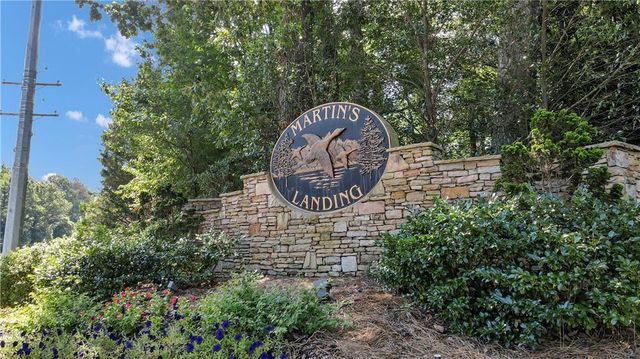330 Quail Run, Roswell, GA 30076