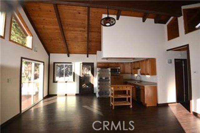 14913 Geneva Court, Pine Mtn Club, CA 93222
