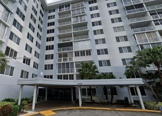 4200 Hillcrest Dr 206, Hollywood, FL 33021