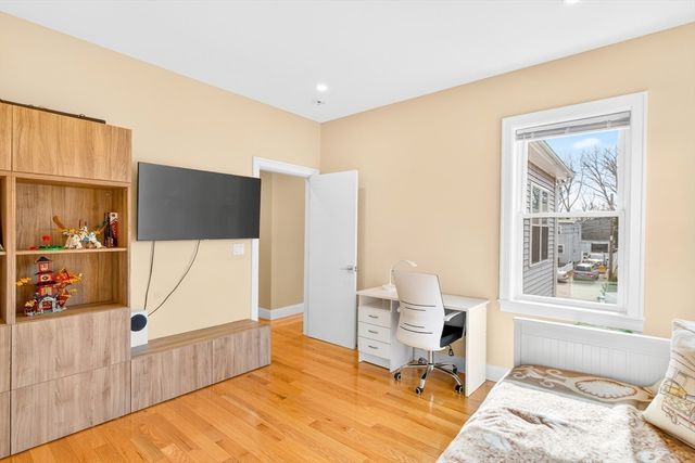 93 Alden, Dedham, MA 02026