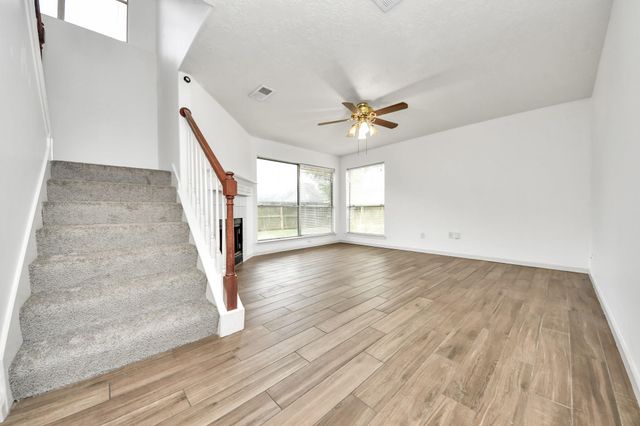2904 Piccadilly Circus Street, Pearland, TX 77581