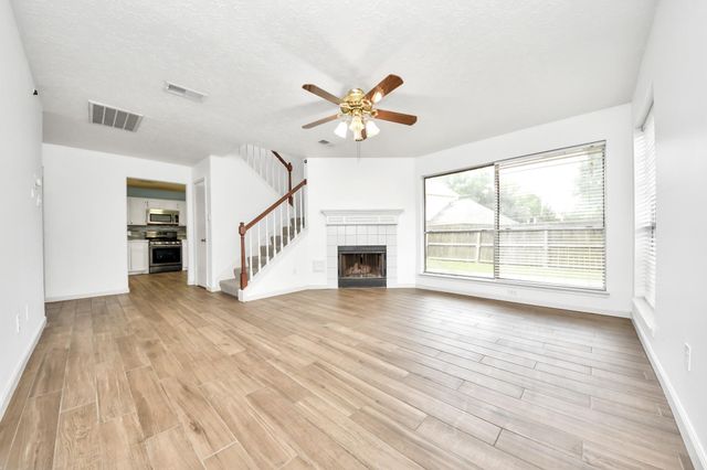 2904 Piccadilly Circus Street, Pearland, TX 77581