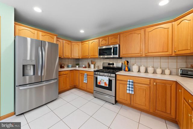 453 ANDREW AVE, Bayville, NJ 08721