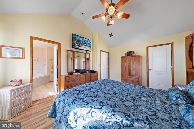 453 ANDREW AVE, Bayville, NJ 08721