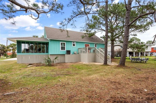 406 Audubon Drive, Dauphin Island, AL 36528