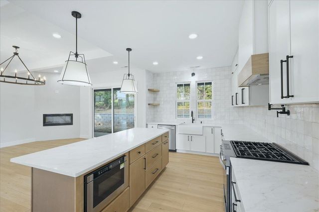 201 Maple Street, Lyman, SC 29365