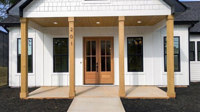 201 Maple Street, Lyman, SC 29365