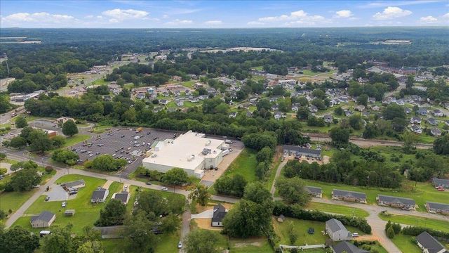 201 Maple Street, Lyman, SC 29365