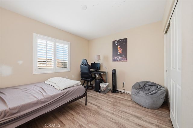17950 Newport Plum, San Bernardino, CA 92407