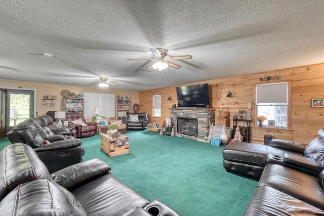 1908 Riverside Drive, Hiawassee, GA 30546