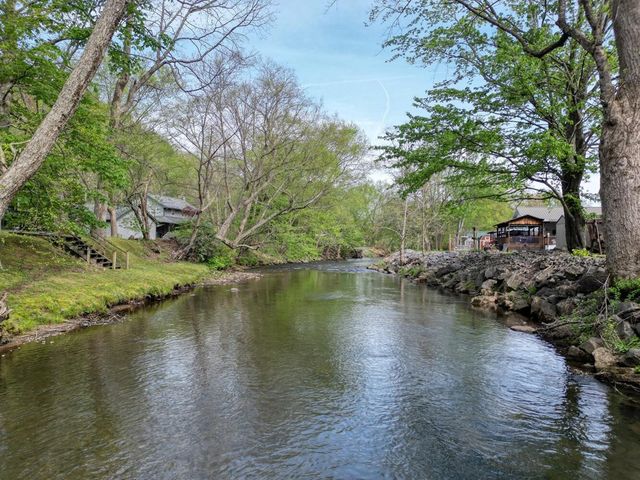1908 Riverside Drive, Hiawassee, GA 30546