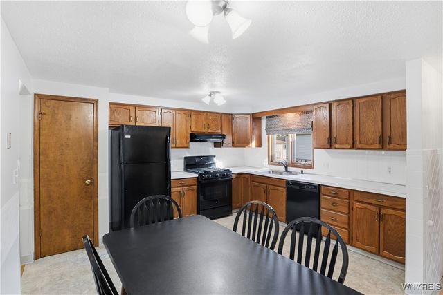 23 Babbette Drive, Cheektowaga, NY 14043