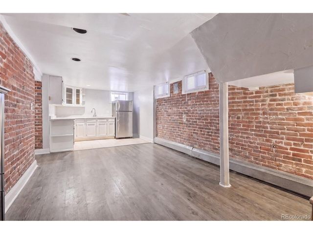1225 N Clarkson St, Denver, CO 80218