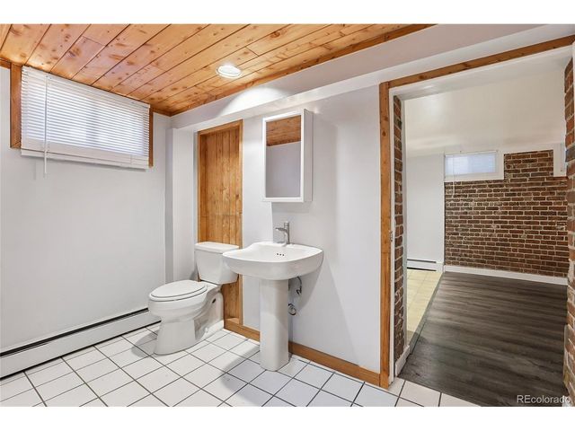 1225 N Clarkson St, Denver, CO 80218