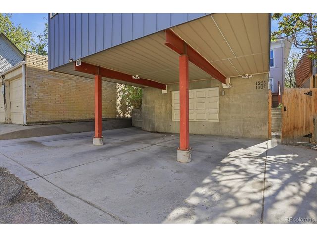 1225 N Clarkson St, Denver, CO 80218