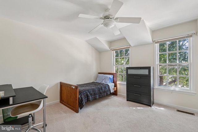 14708 STONE CREEK CT, Centreville, VA 20120