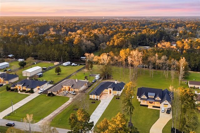 19601 Desna Drive, Porter, TX 77365