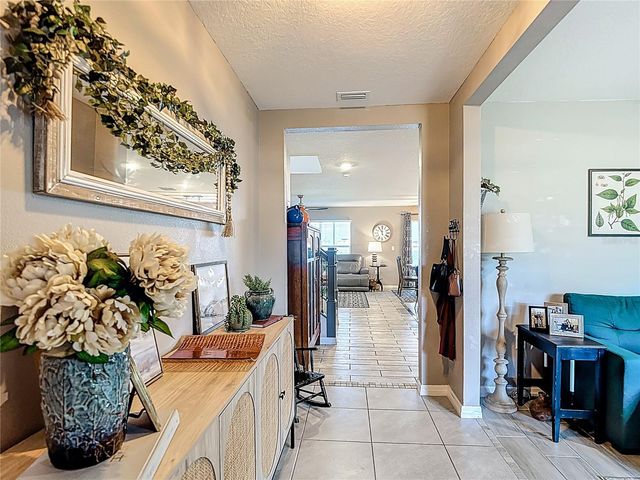 38287 SONNET LANDING AVENUE, Zephyrhills, FL 33540