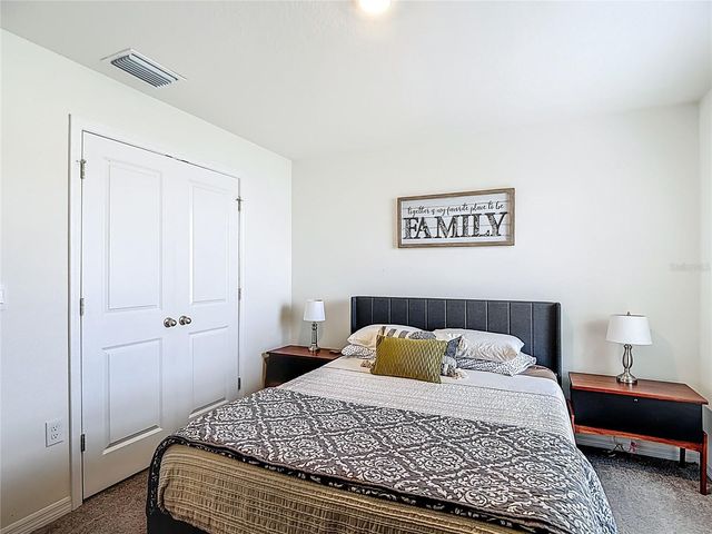 38287 SONNET LANDING AVENUE, Zephyrhills, FL 33540