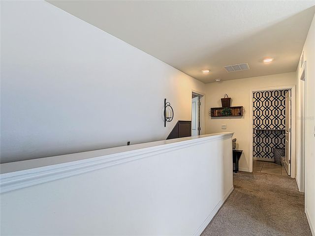 38287 SONNET LANDING AVENUE, Zephyrhills, FL 33540