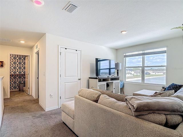 38287 SONNET LANDING AVENUE, Zephyrhills, FL 33540