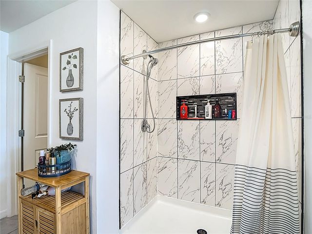 38287 SONNET LANDING AVENUE, Zephyrhills, FL 33540