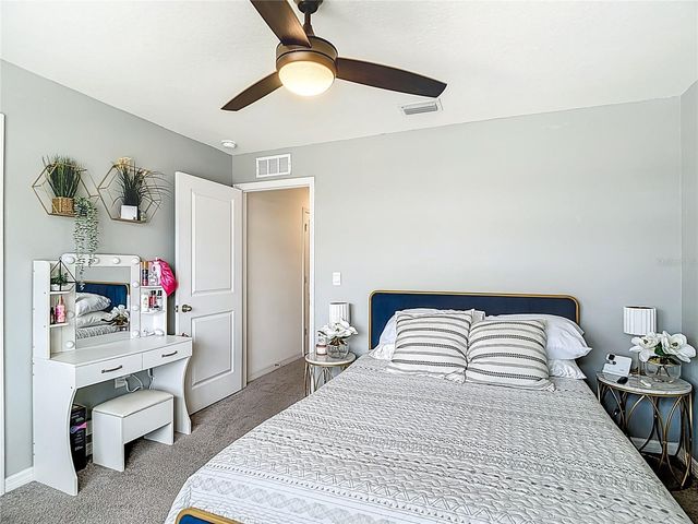 38287 SONNET LANDING AVENUE, Zephyrhills, FL 33540