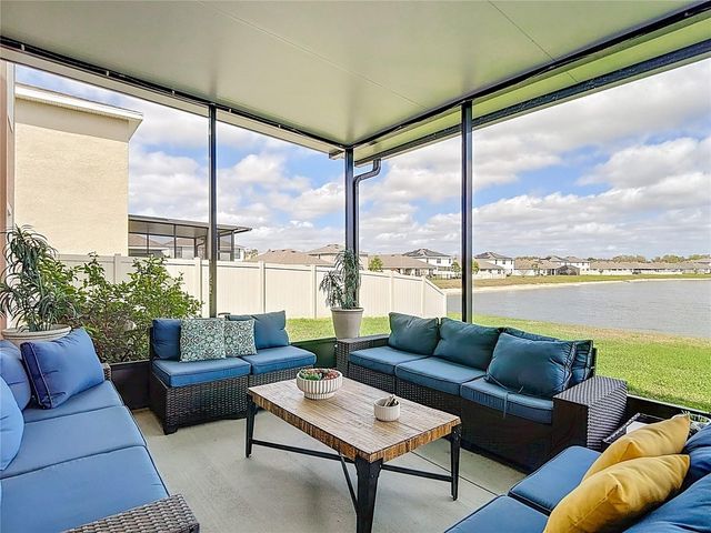 38287 SONNET LANDING AVENUE, Zephyrhills, FL 33540