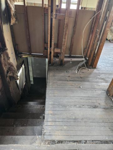 627 Tennessee Street, Gary, IN 46402