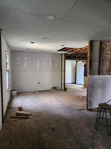 627 Tennessee Street, Gary, IN 46402